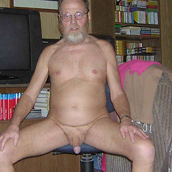 nude old men, gay daddies and bears